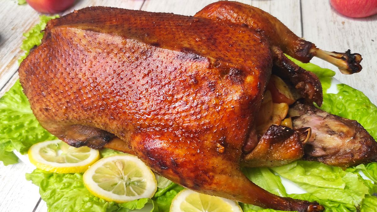 Как запечь утку с яблоками: идеальный рецепт для любого праздника