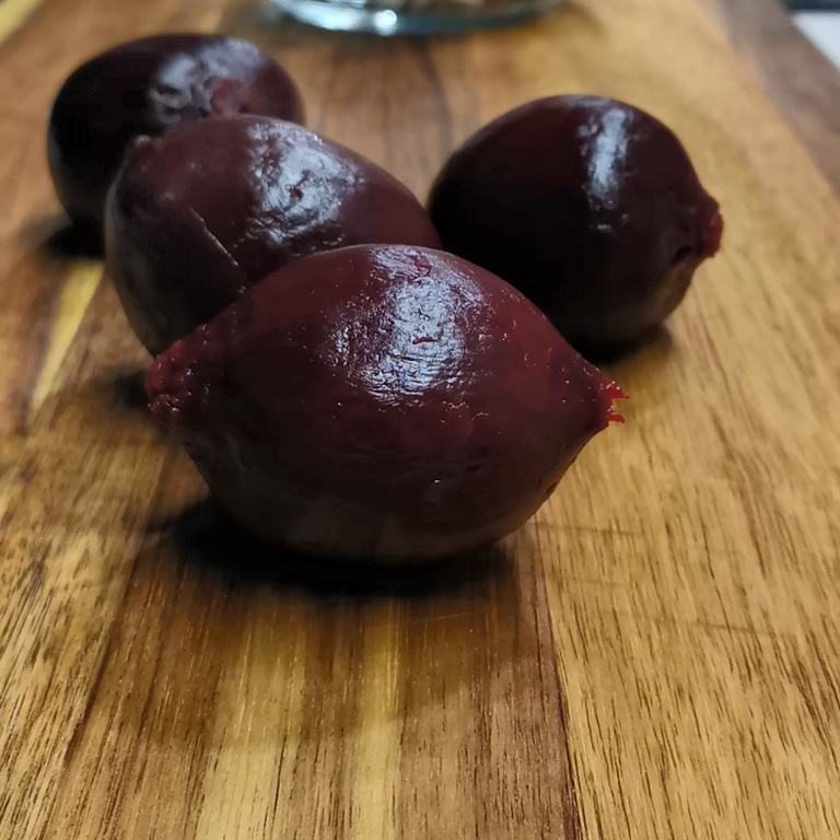 Секретный салат из свеклы и селедки, который вас удивит