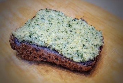 Нутовый паштет с вакаме: уникальная закуска для вашего стола