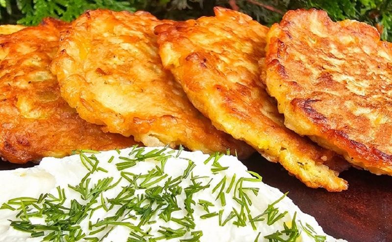 Оладьи из лука: кулинарный шедевр для всей семьи