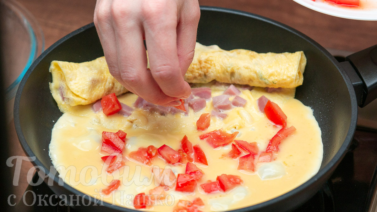 Необычный омлет на завтрак: рулет из яиц за 10 минут