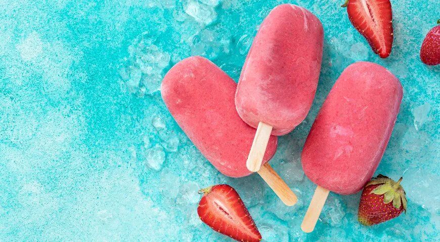 Удивительное клубничное мороженое без молока: насладитесь летом по-новому