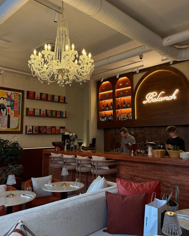 Коктейли и духи: новые гастрономические открытия в Balanch