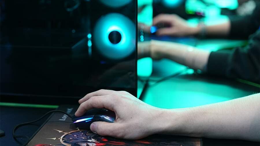 Кто такой Данил Колбасенко и как мем завоевал интернет?