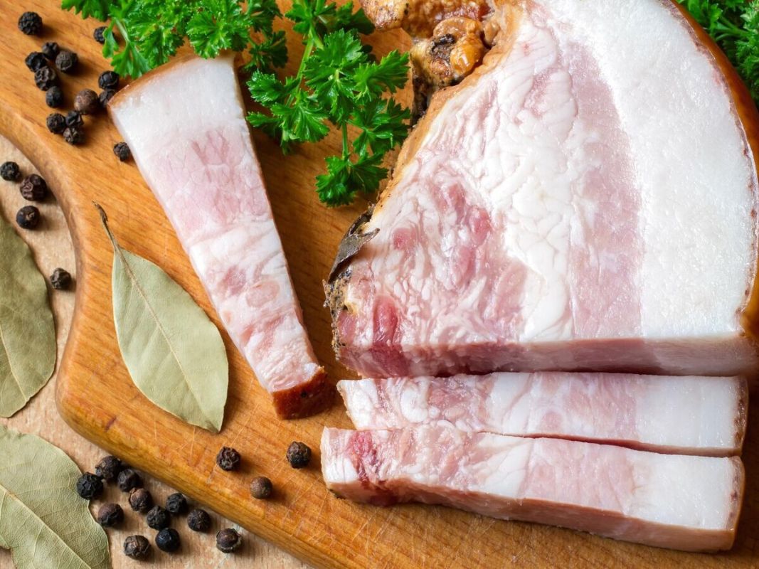 Сало в рационе: сколько можно есть без вреда для здоровья