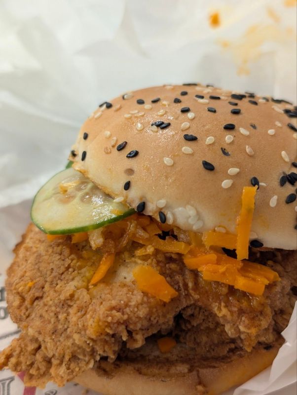 ��������� ����� � Rostic's: �������� � ����������