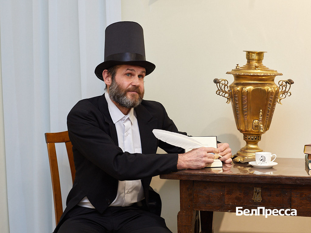 Самовар как символ уюта и семейных ценностей в выставке «Друг семьи и генерал стола»