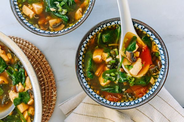 Детокс-суп по-восточному: 15 минут для нового начала