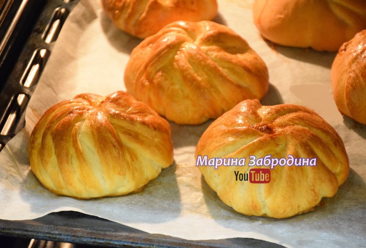 Восемь уникальных рецептов из дрожжевого теста