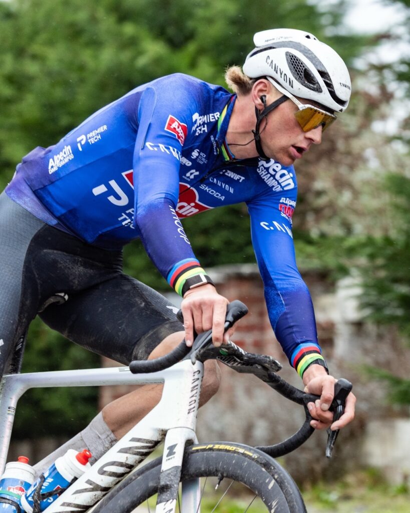 Матье ван дер Пул: Спокойствие как секрет успеха и мечта о троице чемпионства