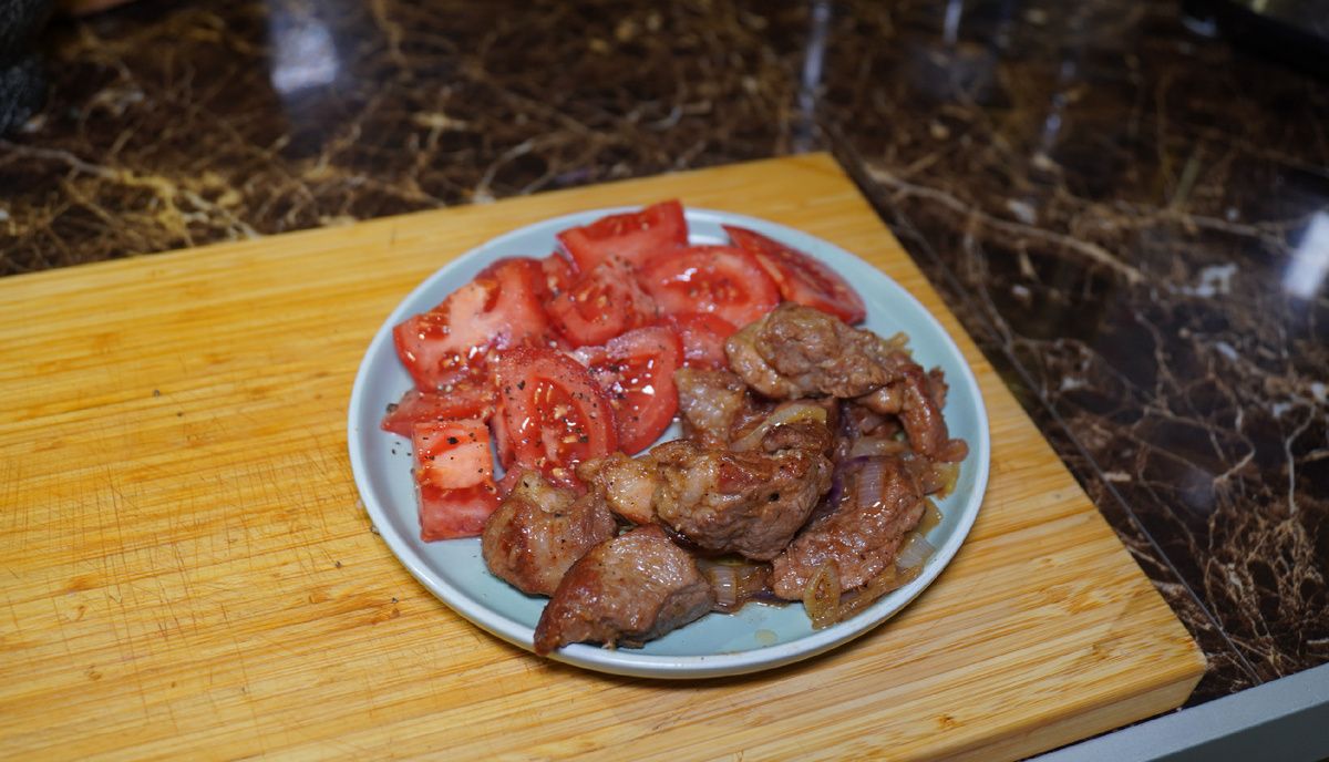 Легкий и ароматный рецепт свиной шеи для вашего обеда