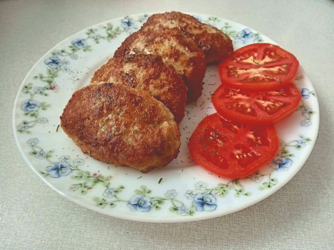 Котлеты из смешанного фарша: вкусные идеи для семейного ужина