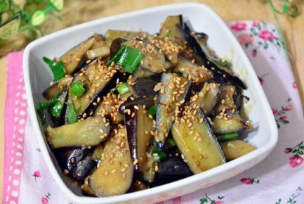 Нежные баклажаны по-корейски с кунжутом