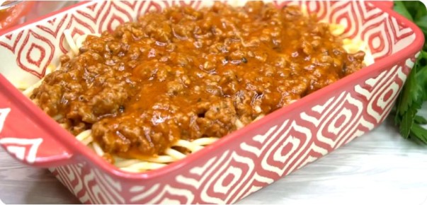 Готовим ароматный соус «Болоньезе» всего за полчаса