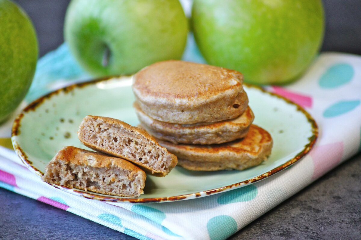 Как приготовить оладушки для маленького гурмана