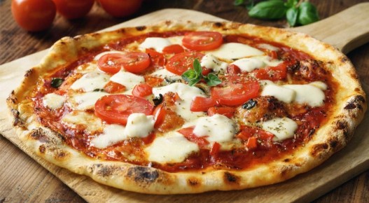 Секреты приготовления идеальной домашней пиццы от шеф-поваров