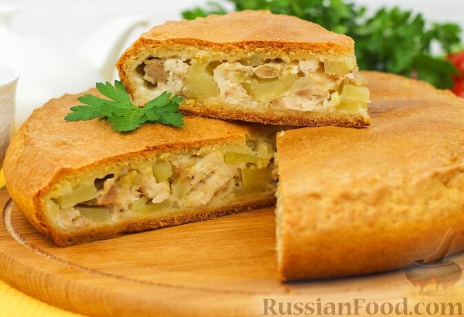 Праздничные блюда для Троицы: от яичницы до пирога