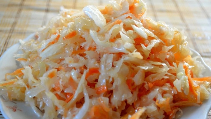 Легкий и вкусный способ квашения капусты