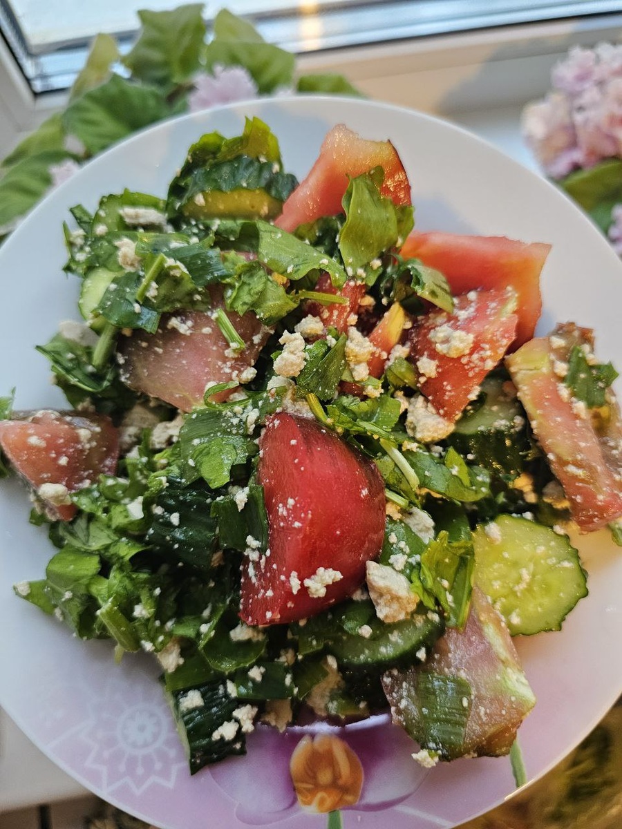 Легкий и вкусный салат с тофу для ужина