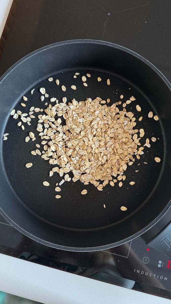 Овсянка быстрой варки: мифы и реальность о пользе быстрого завтрака